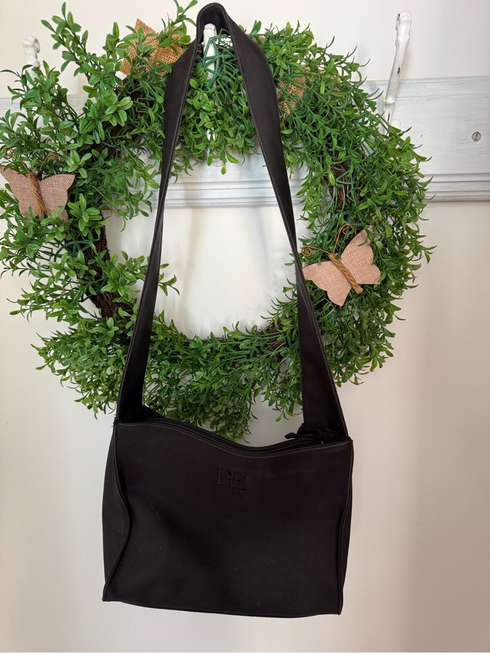 Perry Ellis Classic Black Shoulder Bag